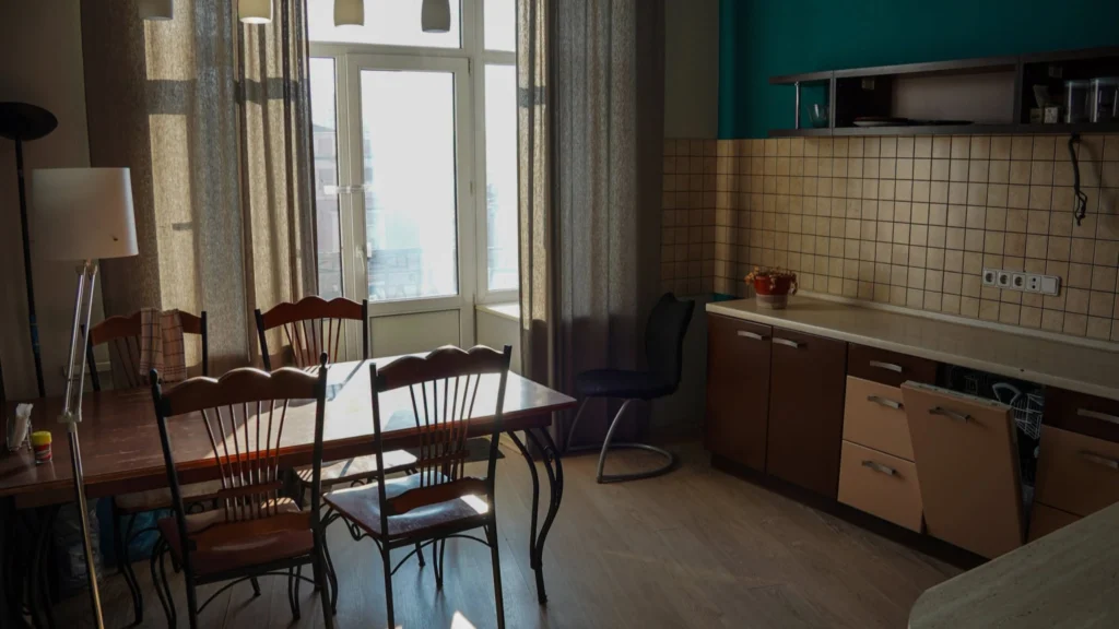 Київську квартиру пропагандиста Лєбєдєва продали за понад 8 мільйонів гривень